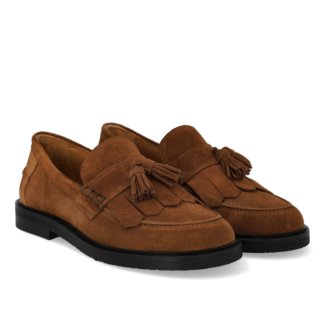 Bred loafer med frynser og kvastdetalje