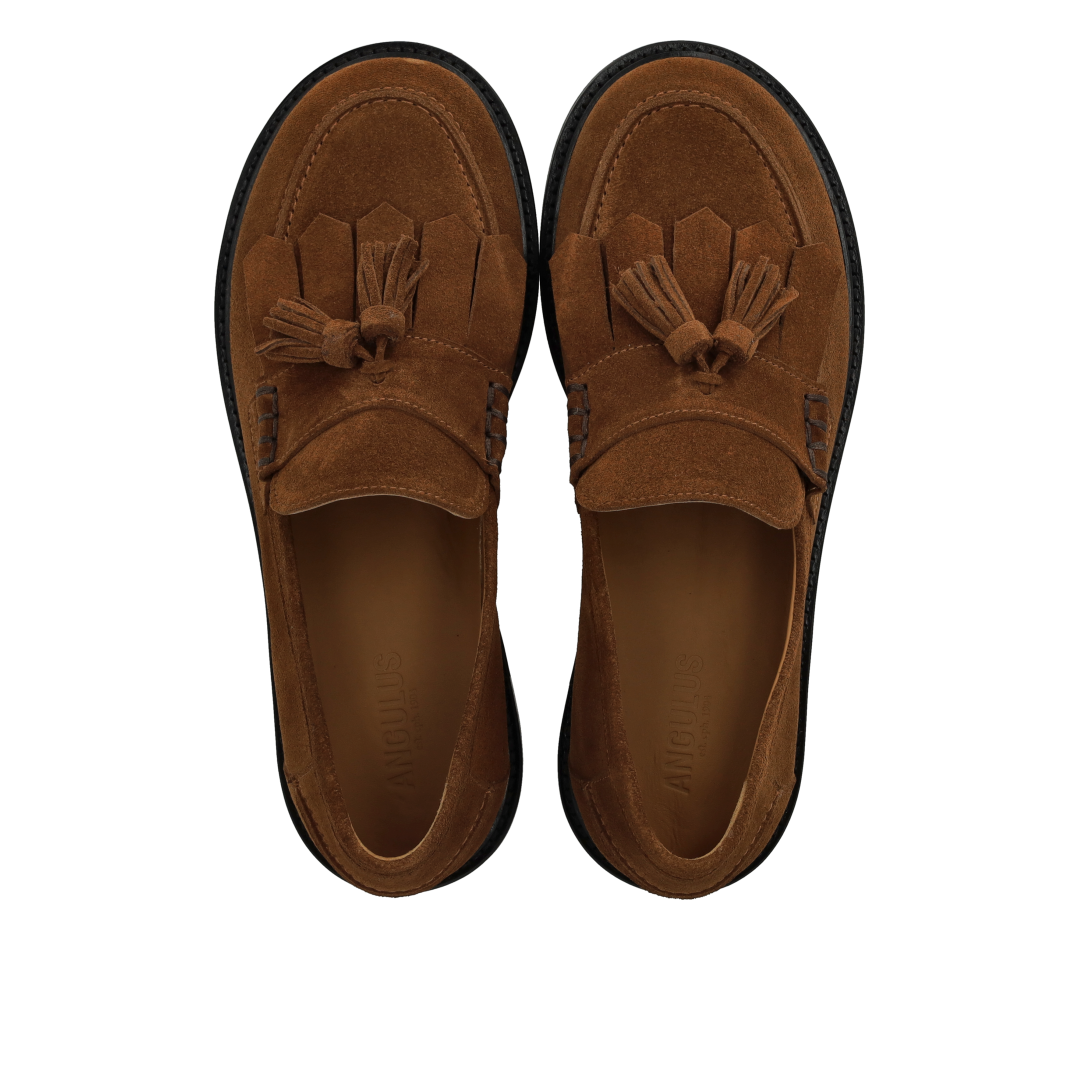 Bred loafer med frynser og kvastdetalje