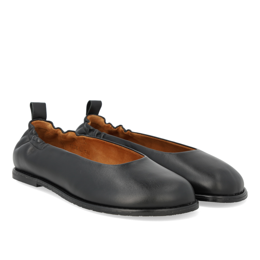 Ballerina med bred pasform