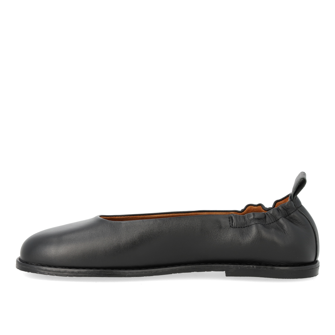 Ballerina med bred pasform