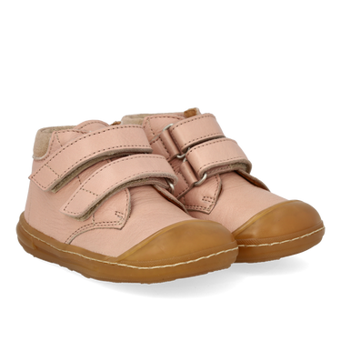 Den første sko med tåbeskyttelse