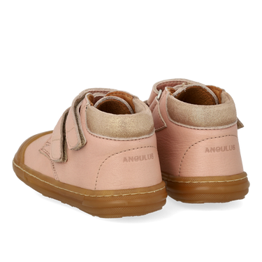 Den første sko med tåbeskyttelse