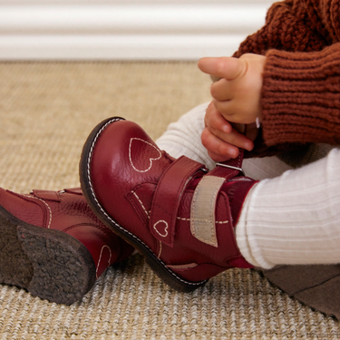 Begynder TEX-støvle med hjertebroderi