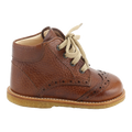 Klassisk snøresko med brogue detaljer