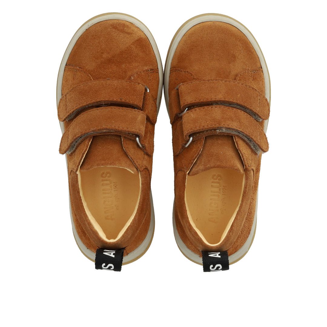 Sneaker med logobånd og velcro