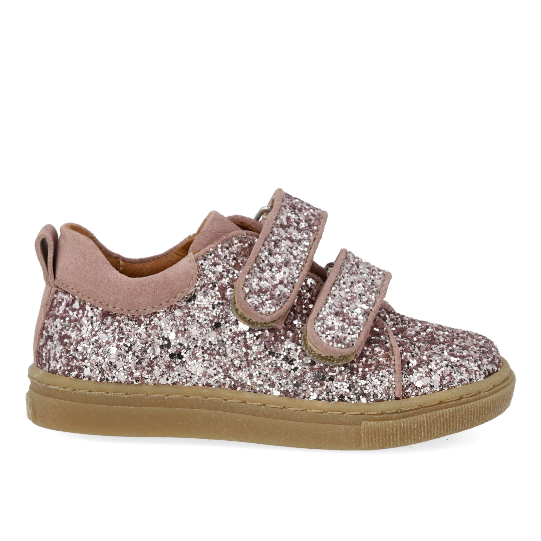 Funklende glitter-sneaker med ruskindskanter