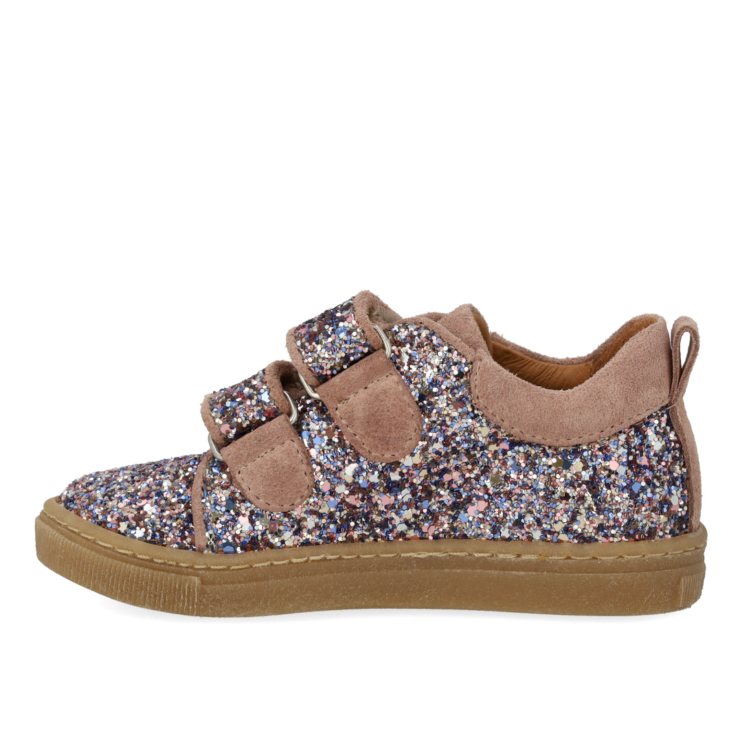 Funklende glitter-sneaker med ruskindskanter