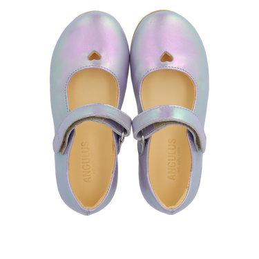 Ballerina med udstandset hjertemotiv