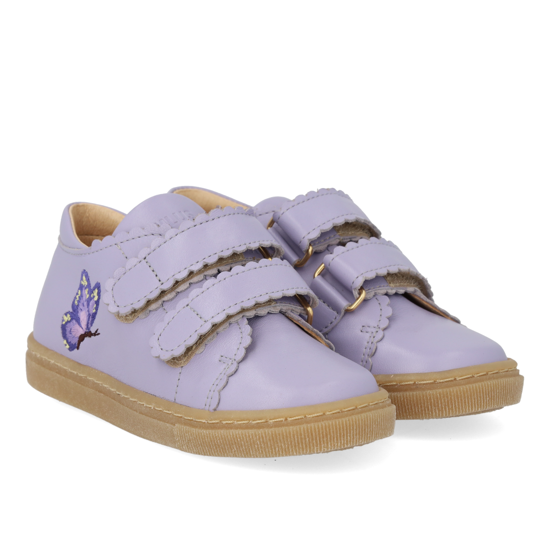 Sneaker med sommerfugl