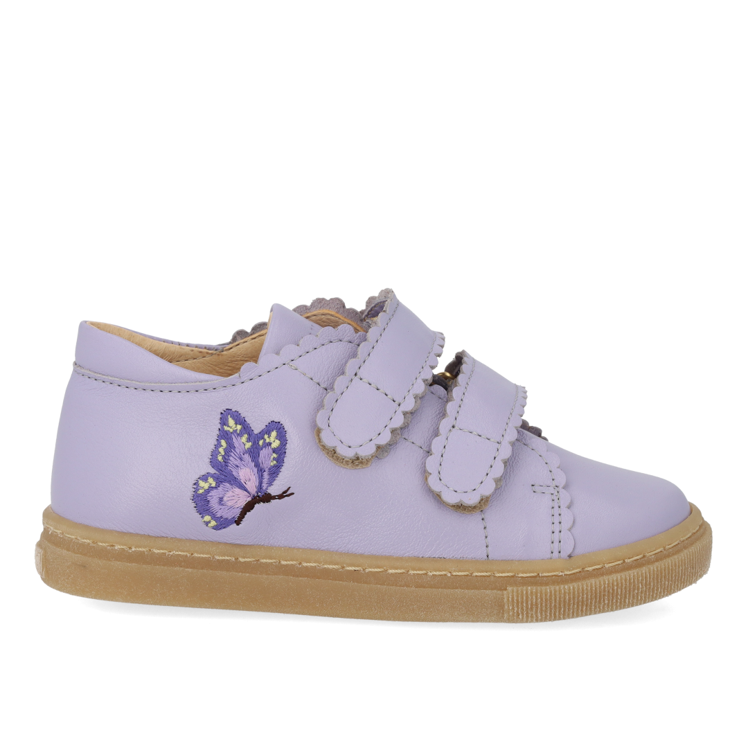 Sneaker med sommerfugl