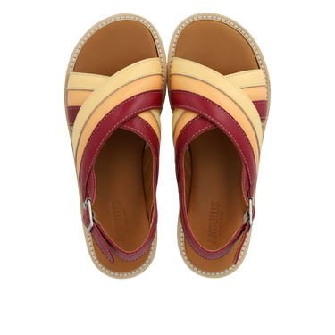 Vatteret krydsandal med spændelukning