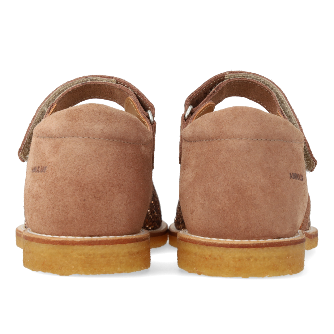 Justerbar sandal i læder med funklende glitter