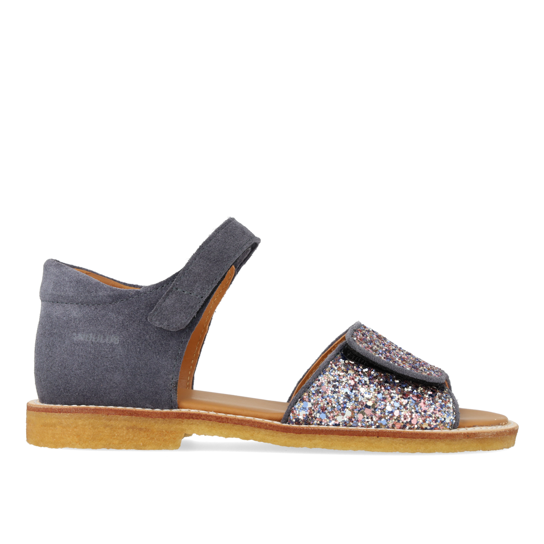 Justerbar sandal i læder med funklende glitter