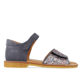 Justerbar sandal i læder med funklende glitter