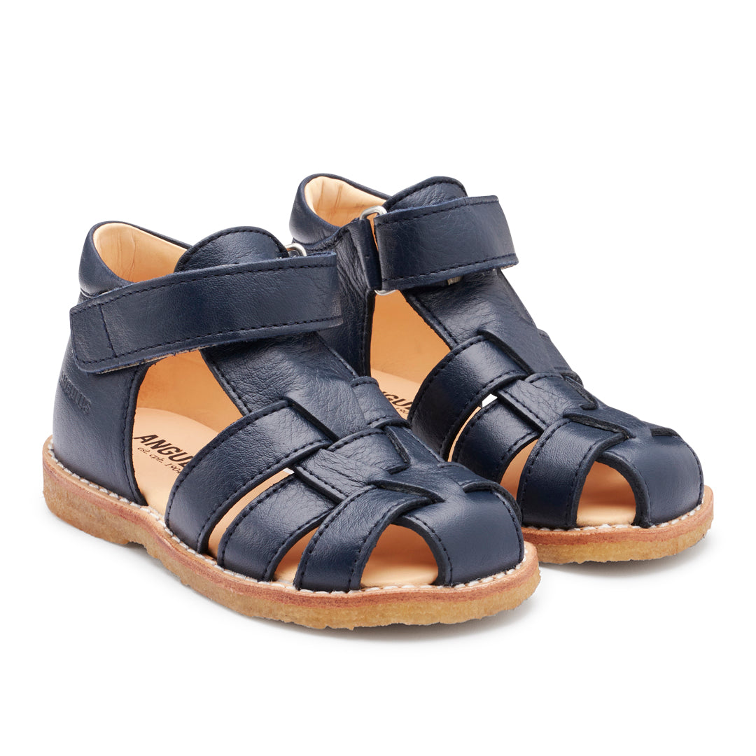 Begynder sandal med velcrolukning