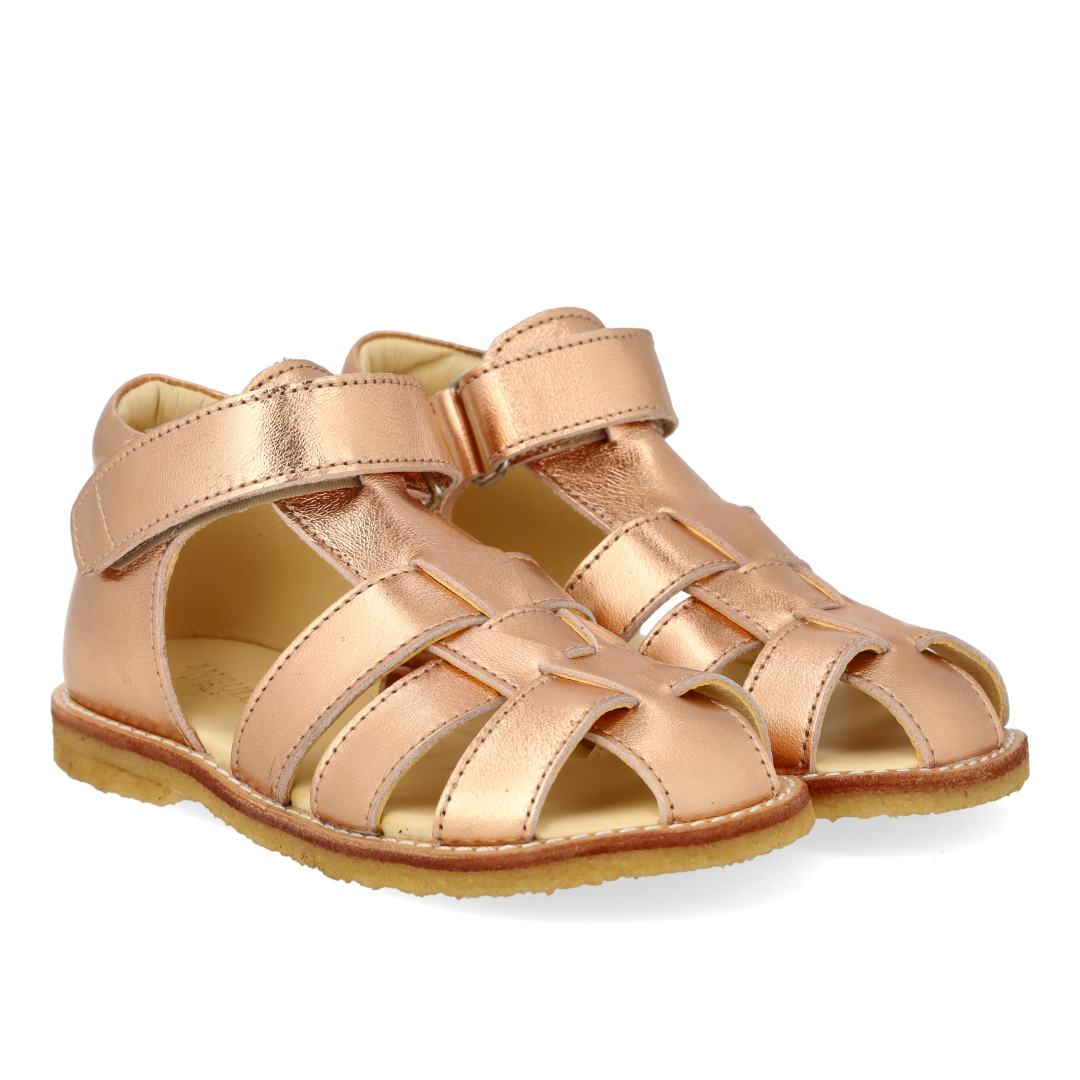 Begynder sandal med velcrolukning