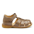 Sandal med justerbar velcrolukning