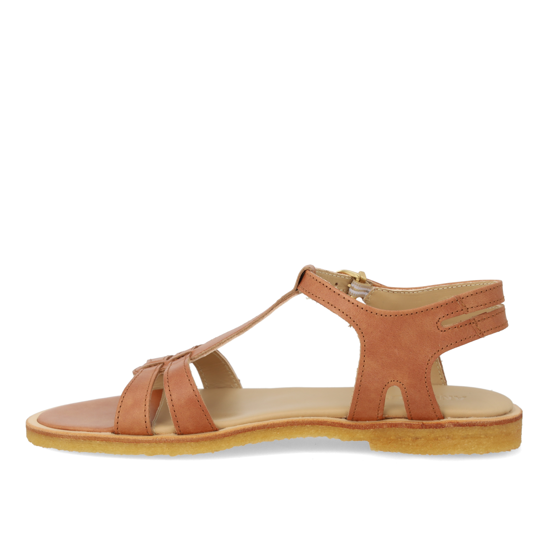 Klassisk remsandal