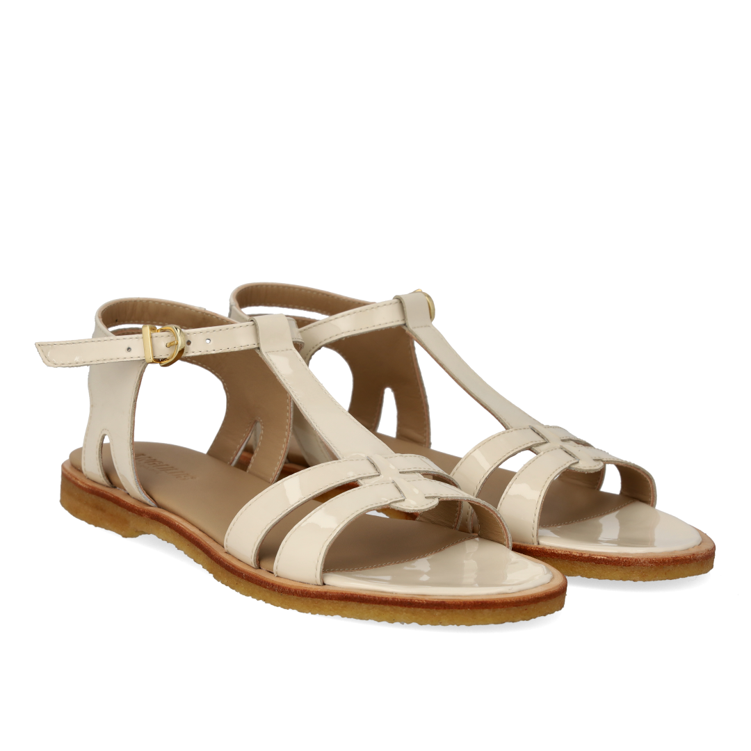 Klassisk remsandal