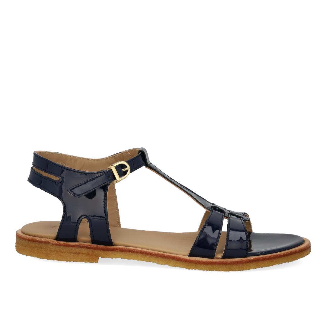 Klassisk remsandal