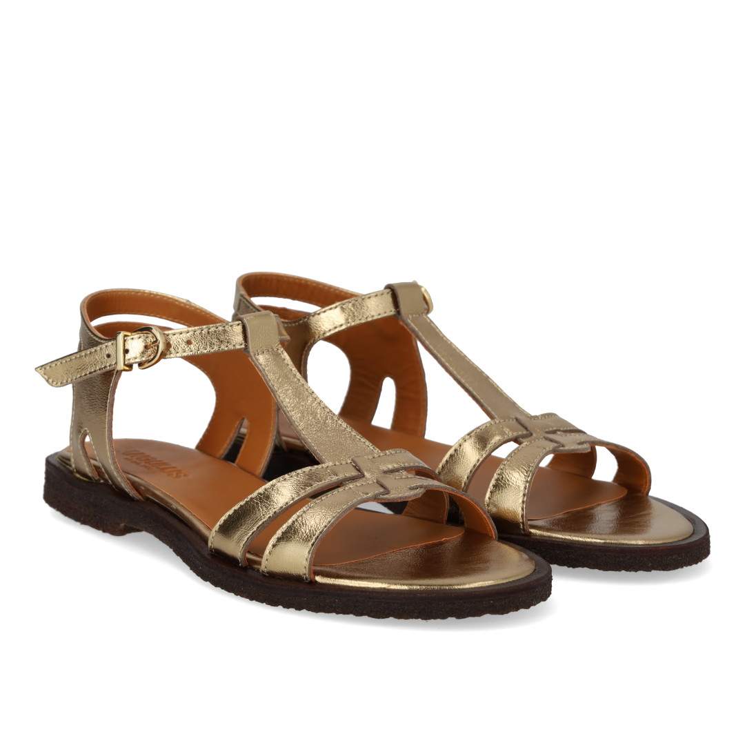Klassisk remsandal