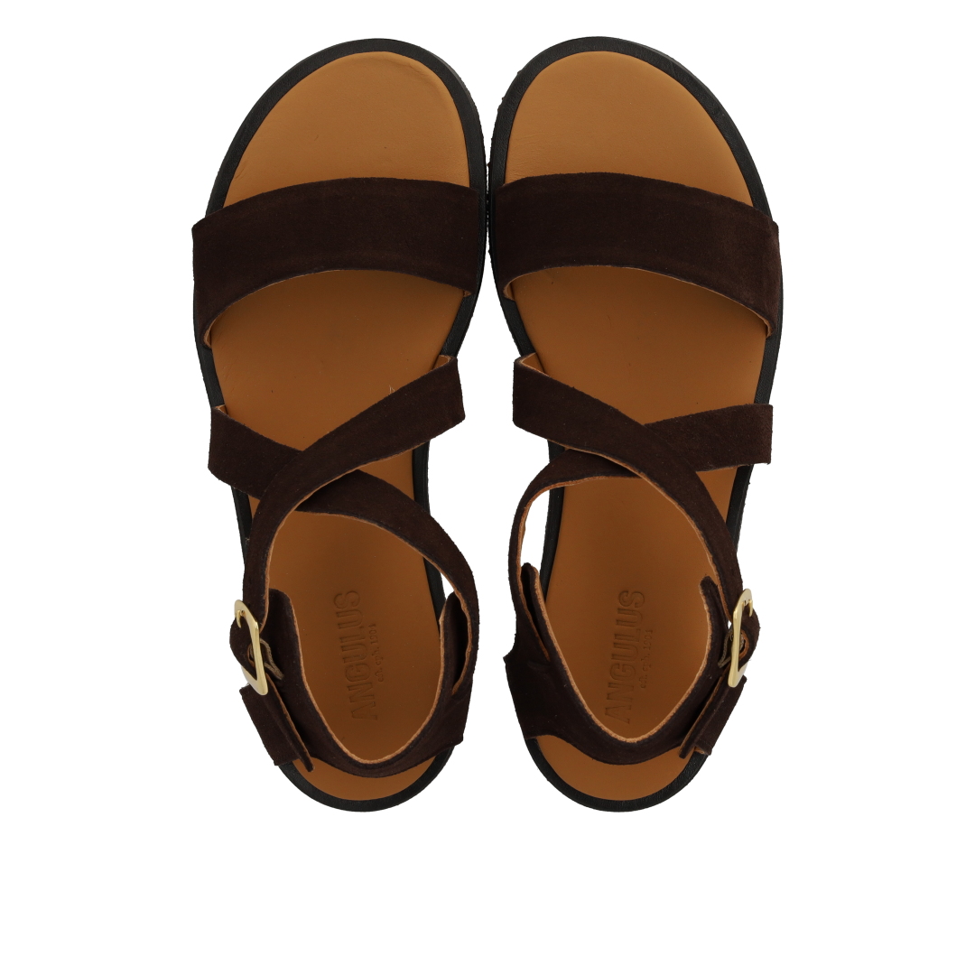 Sandal med spænde