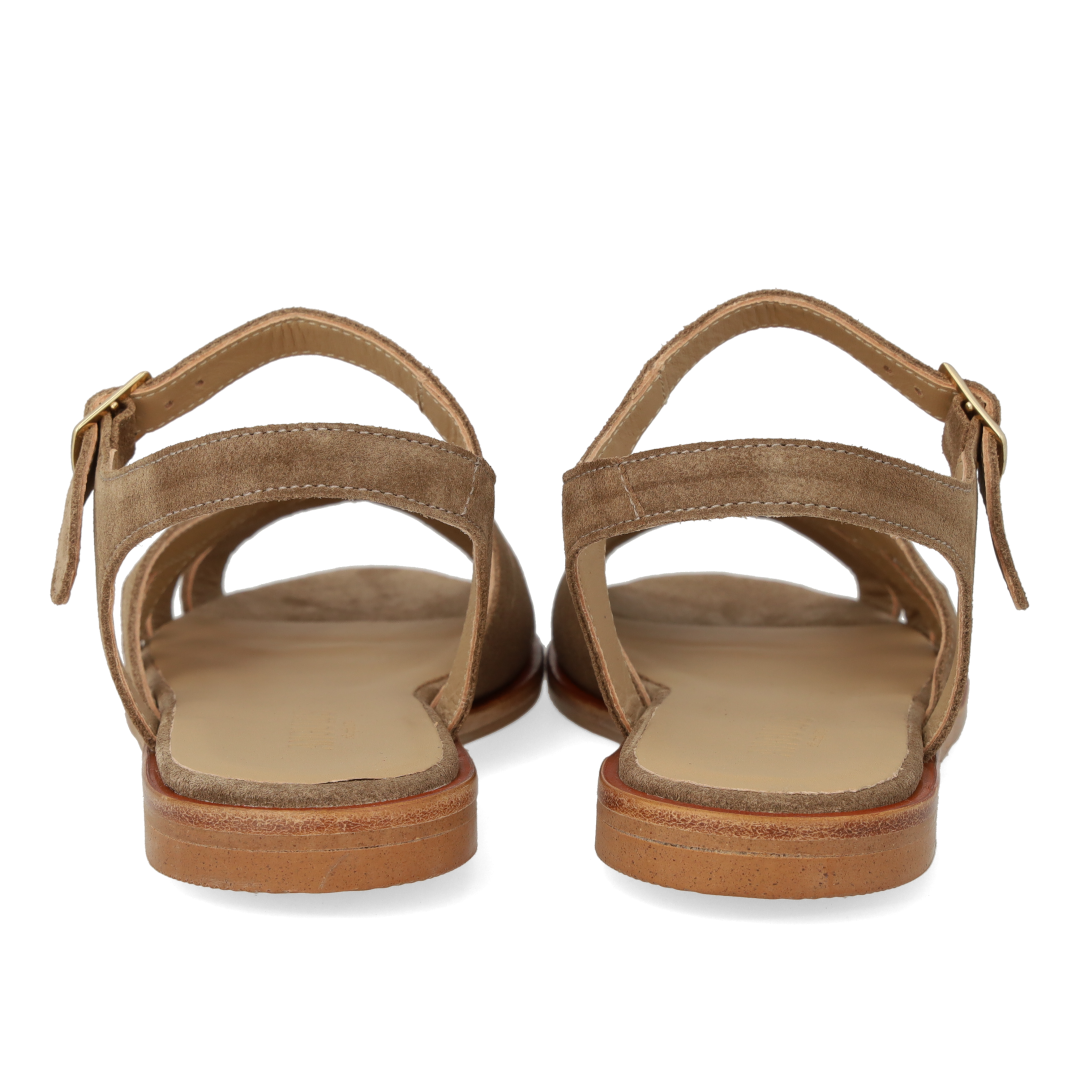 Klassisk remsandal
