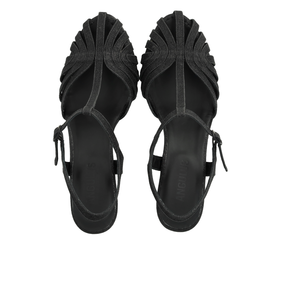 Højhælet glitter sandal med organisk frontdetalje