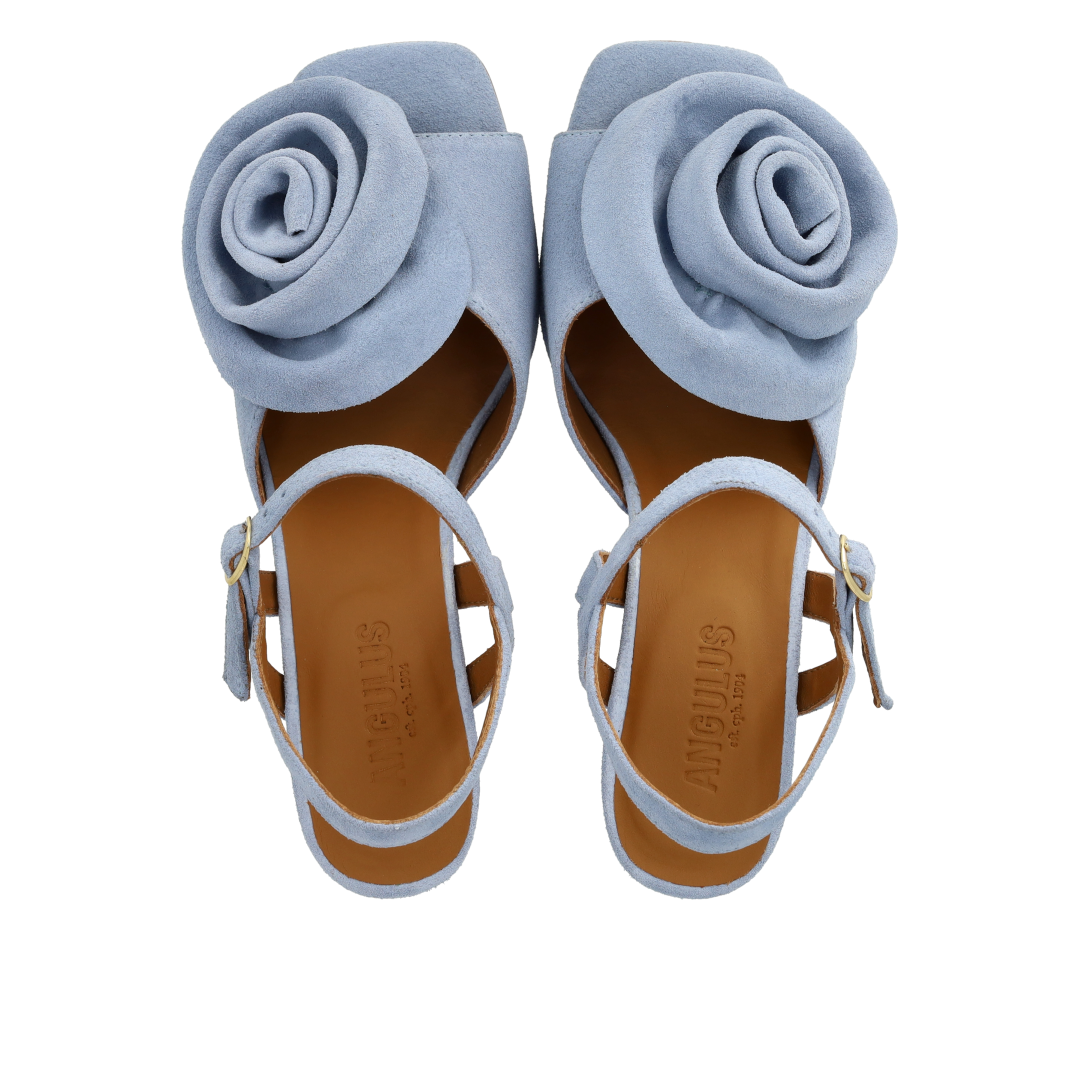 Højhælet Sandal med voluminøs rosedetalje