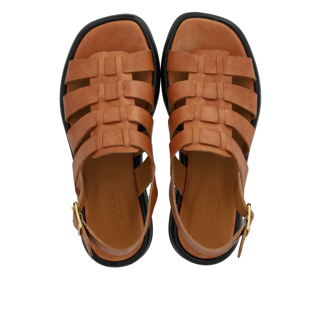 Gladiator-inspireret remsandal