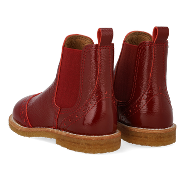 Chelsea støvle med dekorativt brogue hulmønster