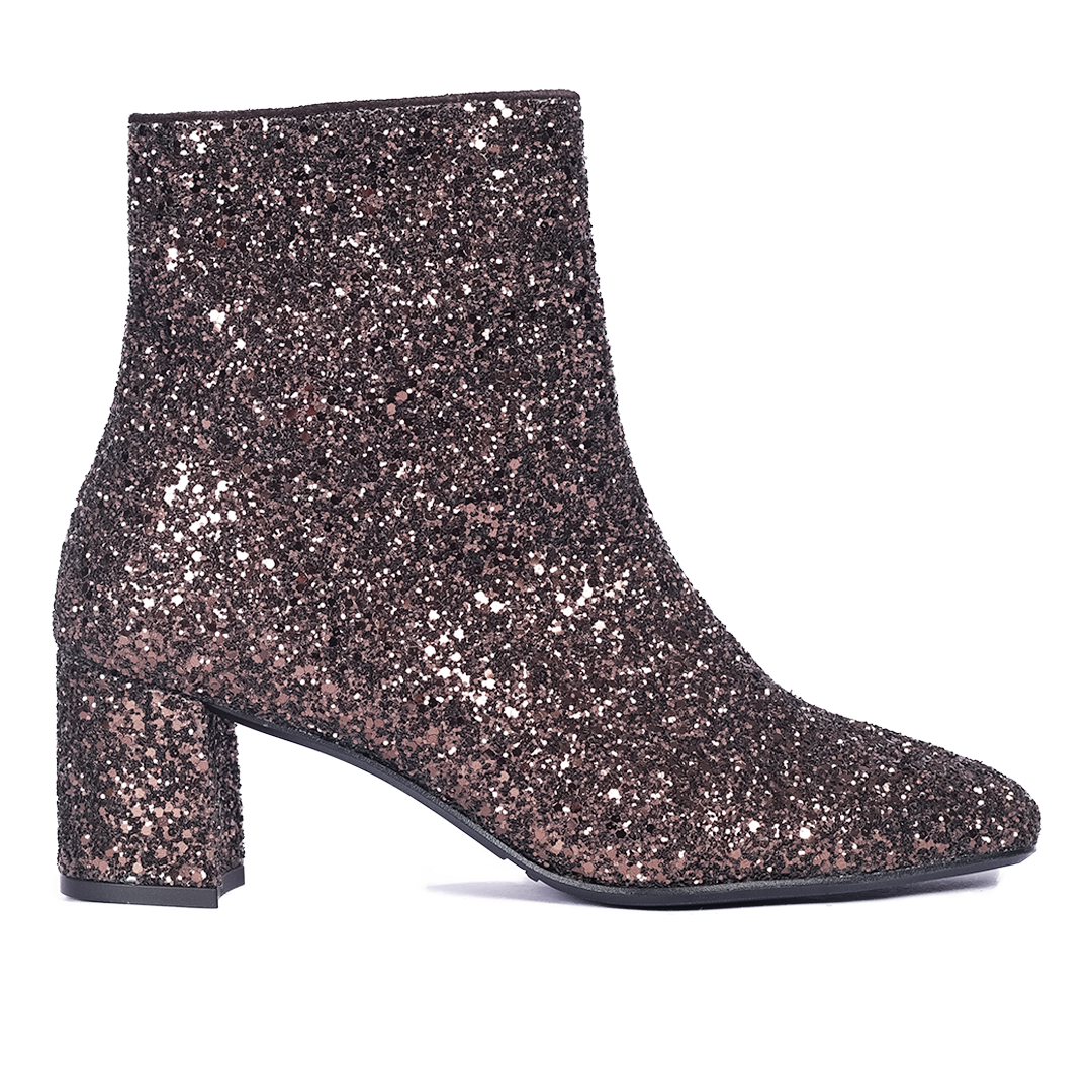 Funklende glitterstøvlet